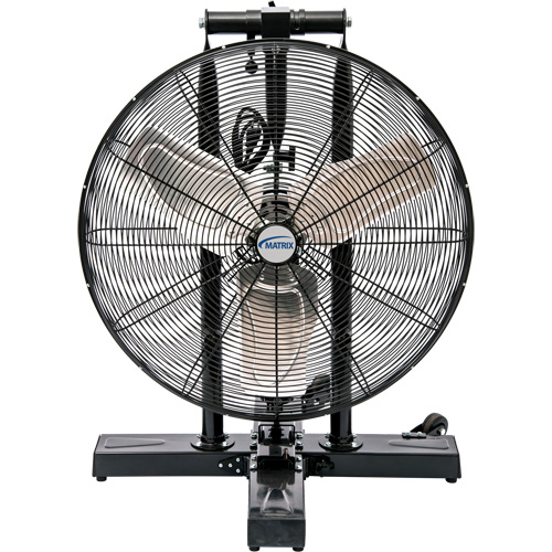 Ventilateur sur pied repliable, Industriel, 3 Vitesses, Diam&egrave;tre de 24" Groupe Generik