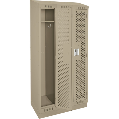 Casiers Clean Line, Bloc de 3, 36" x 15" x 82", Acier, Beige, Rivet (assembl&eacute;), Perfor&eacute; Groupe Generik