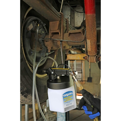 Trousse de purge de freins par aspiration Groupe Generik