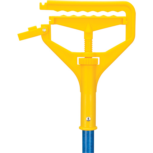 Handle with Clip, Fibreglass/Plastic, Open Gate Tip, 60" Length Groupe Generik