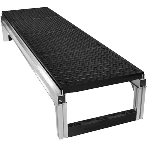 Trousse de plateforme de travail modulaire en aluminium avec surface &agrave; relief &agrave; larmes FOUNDATION, 36" la x 72" pr, Capacit&eacute; de 400 lb, Enti&egrave;rement soud&eacute; Groupe Generik