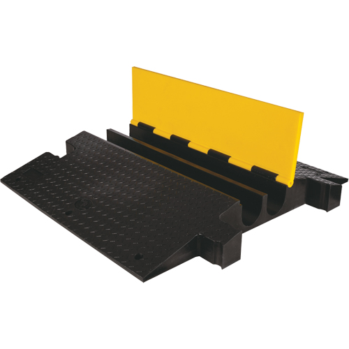 Protecteur de c&acirc;ble &agrave; traverse extr&ecirc;me Yellow Jacket, 2 canaux, 35,75" lo x 42,125" la x 5,125" h Groupe Generik
