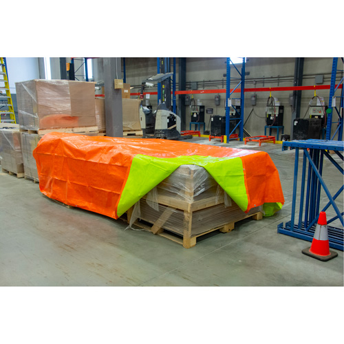High-Visibility Heavy-Duty Woven Tarp, Polyethylene, Green/Orange, 16' x 20' x 12 mils Groupe Generik