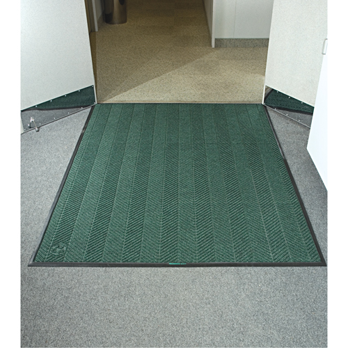 Waterhog&reg; Eco Elite Matting, Wiper/Scraper, 4' x 6' x 3/8", Southern Pine Groupe Generik