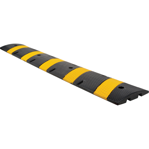 Speed Bump, Rubber, 6' L x 11-3/4" W x 2" H Groupe Generik