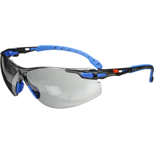 Solus Safety Glasses with Scotchgard Lenses, Grey/Smoke Lens, Anti-Fog, Meets/Exceeds CSA Z94.3 Groupe Generik
