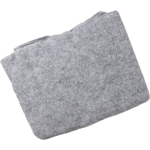 Couverture anti-feu avec sac de nylon Dynamic, Laine, 60" lo x 71" la Groupe Generik