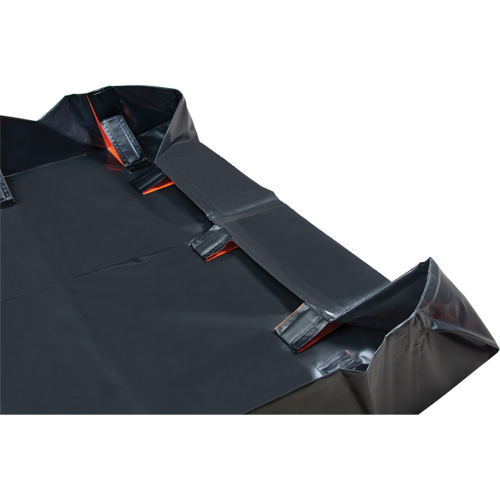 Berme d&eacute;ployable &agrave; mur IBX, Capacit&eacute; 4488 gal. US, 12' la x 50' lo x 12" h, Support &agrave; encliqueter Groupe Generik
