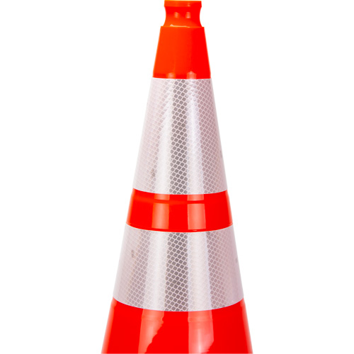 C&ocirc;ne de signalisation de premi&egrave;re qualit&eacute;, 28", Orange, Bande(s) r&eacute;fl&eacute;chissante(s) 4" & 6" Groupe Generik