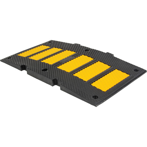 Middle Speed Hump, Rubber, 2' L x 8" W x 1-1/4" H Groupe Generik