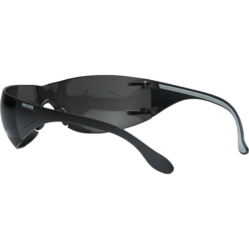 Lunettes de s&eacute;curit&eacute; Adapt Lite, Lentille Fum&eacute;e, Antibu&eacute;e/Anti-&eacute;gratignures, ANSI Z87+/R&eacute;pond ou surpasse la norme CSA Z94.3 Groupe Generik