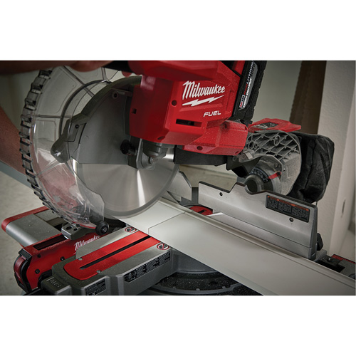 Ensemble scie &agrave; onglets combin&eacute;s coulissante &agrave; biseau double M18 Fuel Groupe Generik