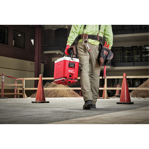 Packout Compact Cooler, 16 qt. Capacity Groupe Generik