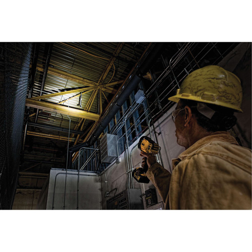 Max Cordless Jobsite Spotlight, LED, 1000 Lumens, Rechargeable Batteries Groupe Generik