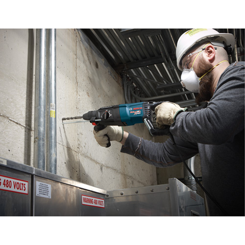 SDS-Plus&reg; Bulldog Xtreme Rotary Hammer, 3/16" - 5/8", 8 A, 0-5800 BPM, 0-1300 RPM, 2.0 ft.-lbs. Groupe Generik