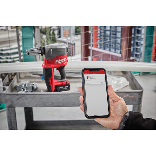 M18 Fuel ProPEX&reg; Cordless Expander Kit with One-Key Groupe Generik