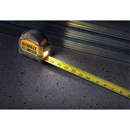 Ruban &agrave; mesurer &agrave; lampe DEL TOUGHSERIES, 25' Groupe Generik