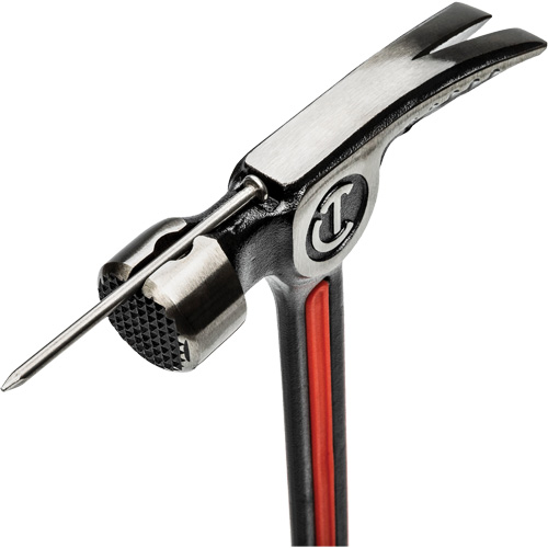 Marteau de charpente en acier avec face meul&eacute;e, 22 oz, Prise en Acier plein, 16" lo Groupe Generik
