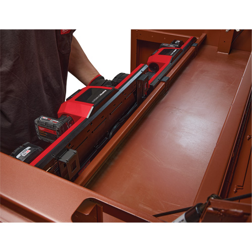 Supports de montage pour &eacute;tag&egrave;re conçus pour le chargeur rapide Gangbox M18 et M12 Groupe Generik