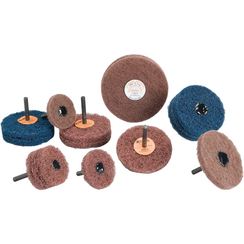 Meule Buff & Blend Standard Abrasives, 3" dia. x 1/4" la, Arbre 1/4", Oxyde d'aluminium Groupe Generik