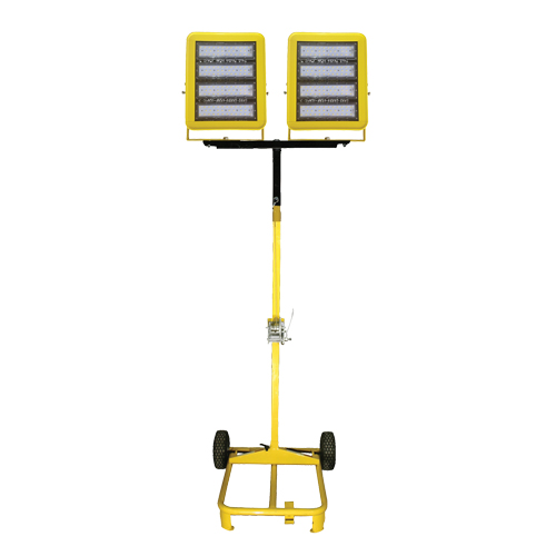 Chariot d'&eacute;clairage &agrave; deux t&ecirc;tes avec treuil, DEL, 400 W, 60 000 lumens, Boîtier en Aluminium Groupe Generik