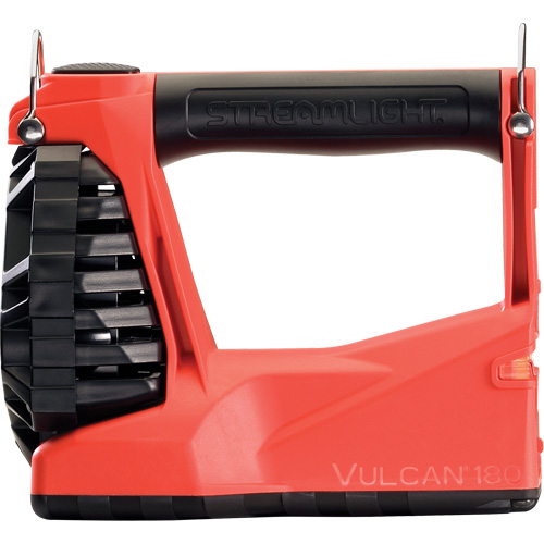 Lanterne multifonctionnelle 180 Vulcan, DEL, 1200 lumens, 5.75 hres de fonctionnement, piles Rechargeable, Compris Groupe Generik
