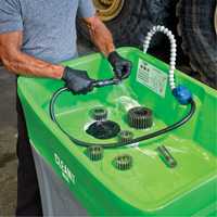 Solvant naturel &agrave; base d'eau CB 100, Bouteille &agrave; g&acirc;chette Groupe Generik