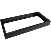 Base encastr&eacute;e pour casiers robustes enti&egrave;rement soud&eacute;e Concorde, 3 Blocs, 4" lo x 36" la x 17" p, Noir, Acier Groupe Generik