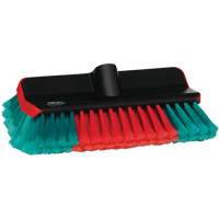 Brosse &agrave; alimentation en eau pour nettoyage des parties hautes et basses des v&eacute;hicules de la s&eacute;rie Transport Groupe Generik