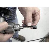 Gabarit de perçage de collecteur pour GM 4,8 L; 5,3 L et 6 L Groupe Generik