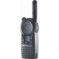 Radio bidirectionnelle commerciales s&eacute;rie CLS, Bande UHF, 4 canaux, Port&eacute;e 200 000 pi² Groupe Generik