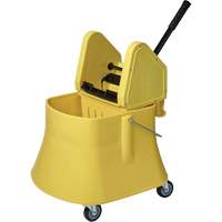 Ensemble de seau pour vadrouille et essoreuse Champ, Pression vers le bas, 10 gal. US (40 pintes), Jaune Groupe Generik