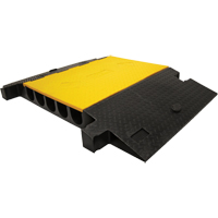 Protecteur de c&acirc;ble robuste Yellow Jacket, 5 canaux, 35,75" lo x 57,25" la x 5,125" h Groupe Generik