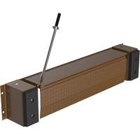 Niveleur de quai m&eacute;canique Edge-O-Dock, 93" la, 66" Largeur de la plateforme, 29" Port&eacute;e Groupe Generik