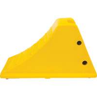 Wheel Chocks with Aluminum Tread, Polyurethane, Safety Yellow, 11-1/4" W x 21" D x 12-1/4" H Groupe Generik
