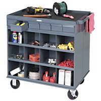 Poste de travail &agrave; deux c&ocirc;t&eacute;s mobile et robuste, 1200 lb Capacit&eacute;, Acier, 34" x la, 34" x ha, 24" p, Enti&egrave;rement soud&eacute;, 6 tirroirs Groupe Generik
