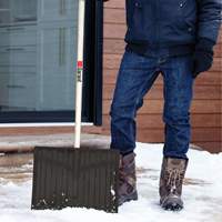 Nordic Snow Shovel, Polypropylene Blade, 17-3/4" Wide, D-Grip Handle Groupe Generik