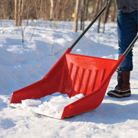 Yukon Sleigh Snow Shovel, 23-1/2" Blade Width Groupe Generik