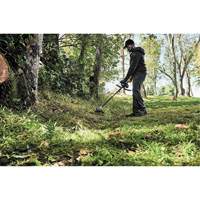 Max* Cordless Brushless Attachment-Capable String Trimmer, 17", Battery Powered, 60 V Groupe Generik