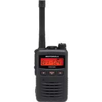 Radio portative de s&eacute;rie EVX-S24, Bande UHF, 256 canaux, Port&eacute;e 200 000 pi² Groupe Generik