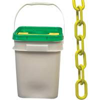 Heavy-Duty Plastic Safety Chain, Yellow, 2" Link, 120' Length Groupe Generik