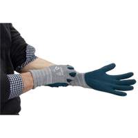 Gants &eacute;cologiques enduits et l&eacute;gers, 7, R&ecirc;vetement Mousse de nitrile, Calibre 15, Enveloppe en Polyester/rPET Groupe Generik