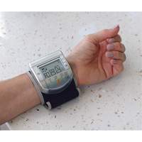 Wrist Blood Pressure Monitor, Class 2 Groupe Generik