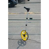 Roue d'arpentage num&eacute;rique, 12,5"/31,8 cm, Gamme de 99999,9 m, Pieds/m&egrave;tres Groupe Generik