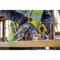 Flexvolt&reg; Max** Cordless Circular Saw with Electric Brake Kit, 7-1/4", 60 V Groupe Generik