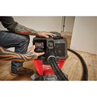 Aspirateur sec/humide sans fil M18 Fuel, 18 V, Capacit&eacute; 6 gal. Groupe Generik