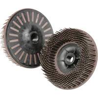 Disques radiaux bristle pour meuleuses angulaires Scotch-Brite, C&eacute;ramique, Grain 36, 4-1/2" dia. Groupe Generik