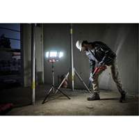 18V Professional Cordless Folding Panel Work Light on Tripod, LED, 3600 Lumens Groupe Generik